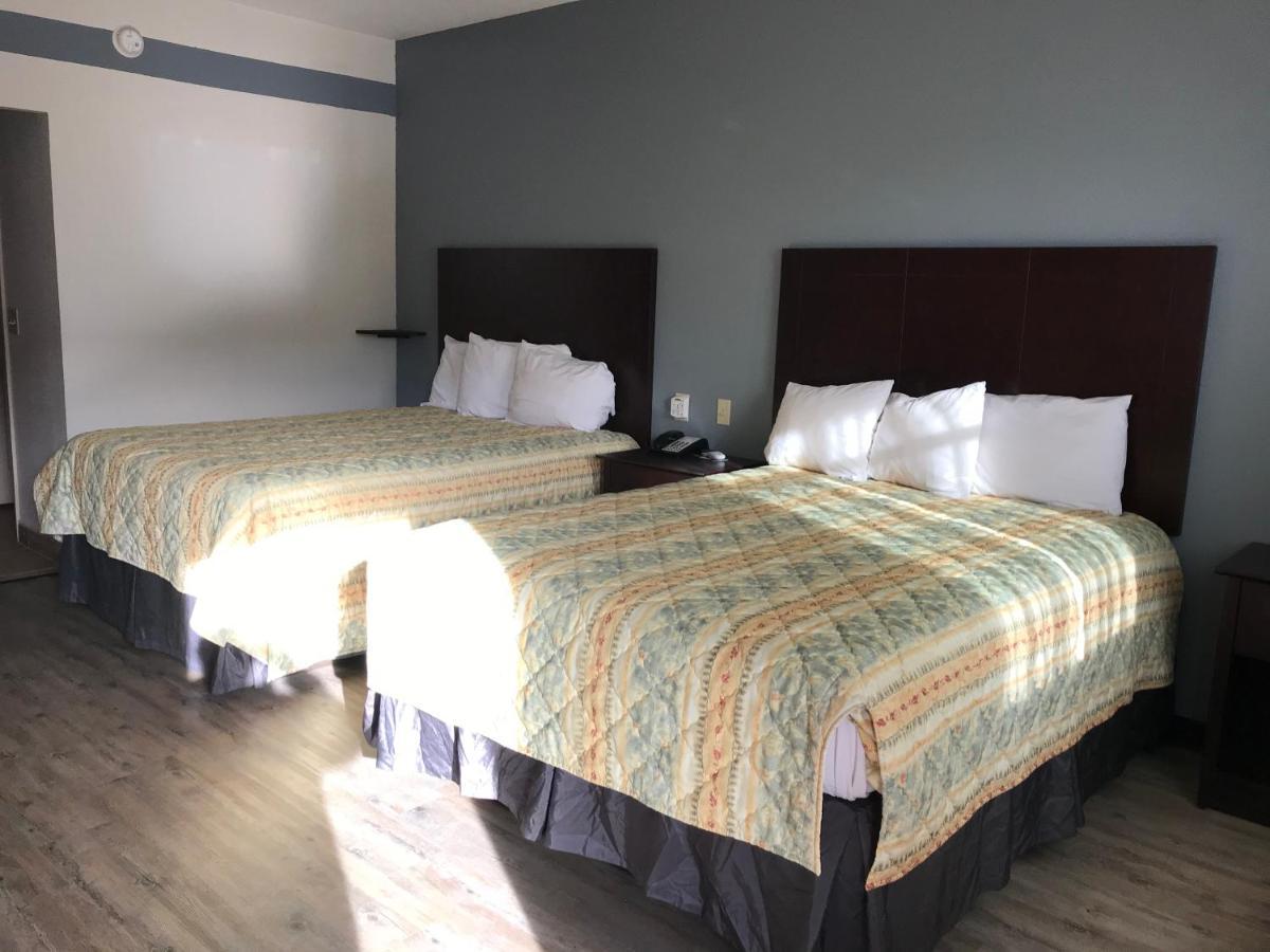Big Lake Inn And Suites Dış mekan fotoğraf
