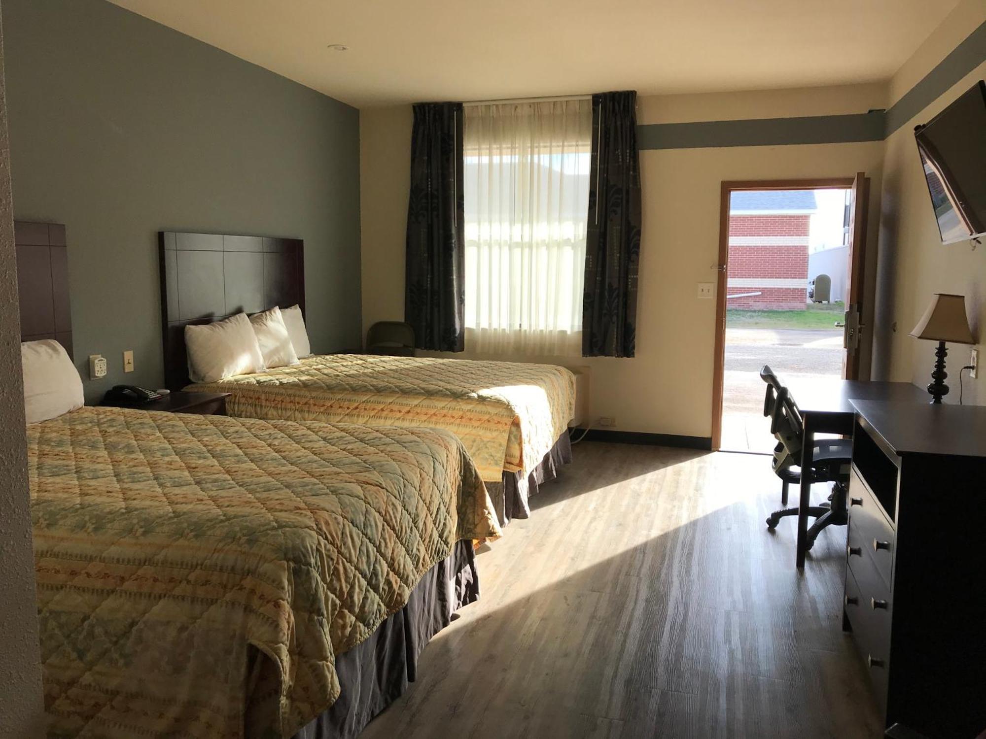 Big Lake Inn And Suites Dış mekan fotoğraf